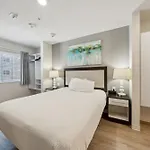 Spectacular 1Bedroom Apt I Dog Park